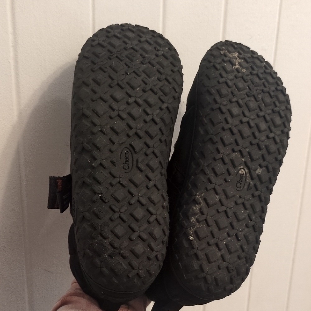 Chaco Rambler Ankle Booties Black Quilted - Picture 3 of 3